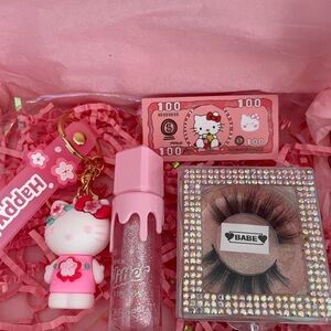 Hello Kitty Pink make up  Accessory Set
